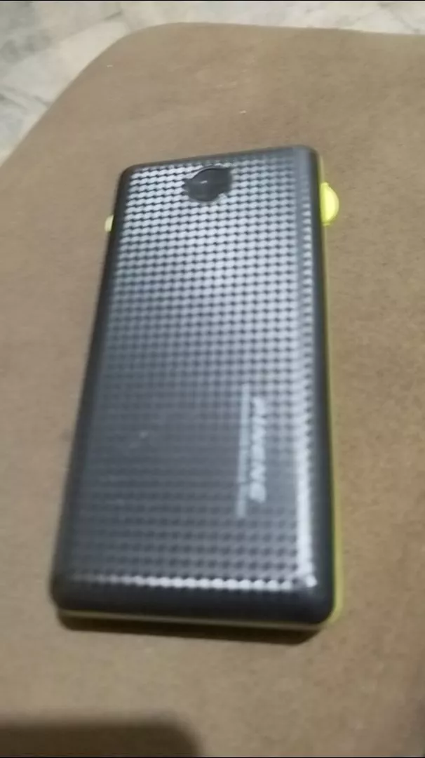 Carregador Portátil Power Bank 20.000mAh 3 Entradas LED IZEPOWER FLEX photo review