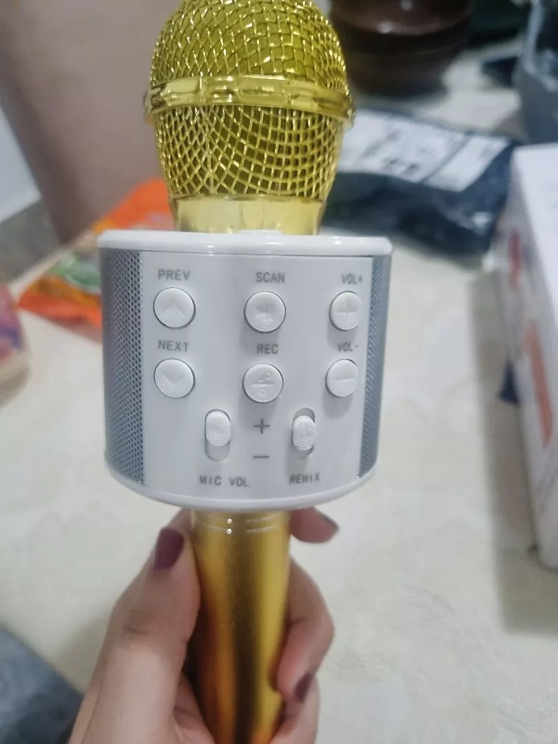 Microfone Bluetooth Karaokê Sem Fio WS-858, Gravação e Função Selfie IZESOUND STAR photo review
