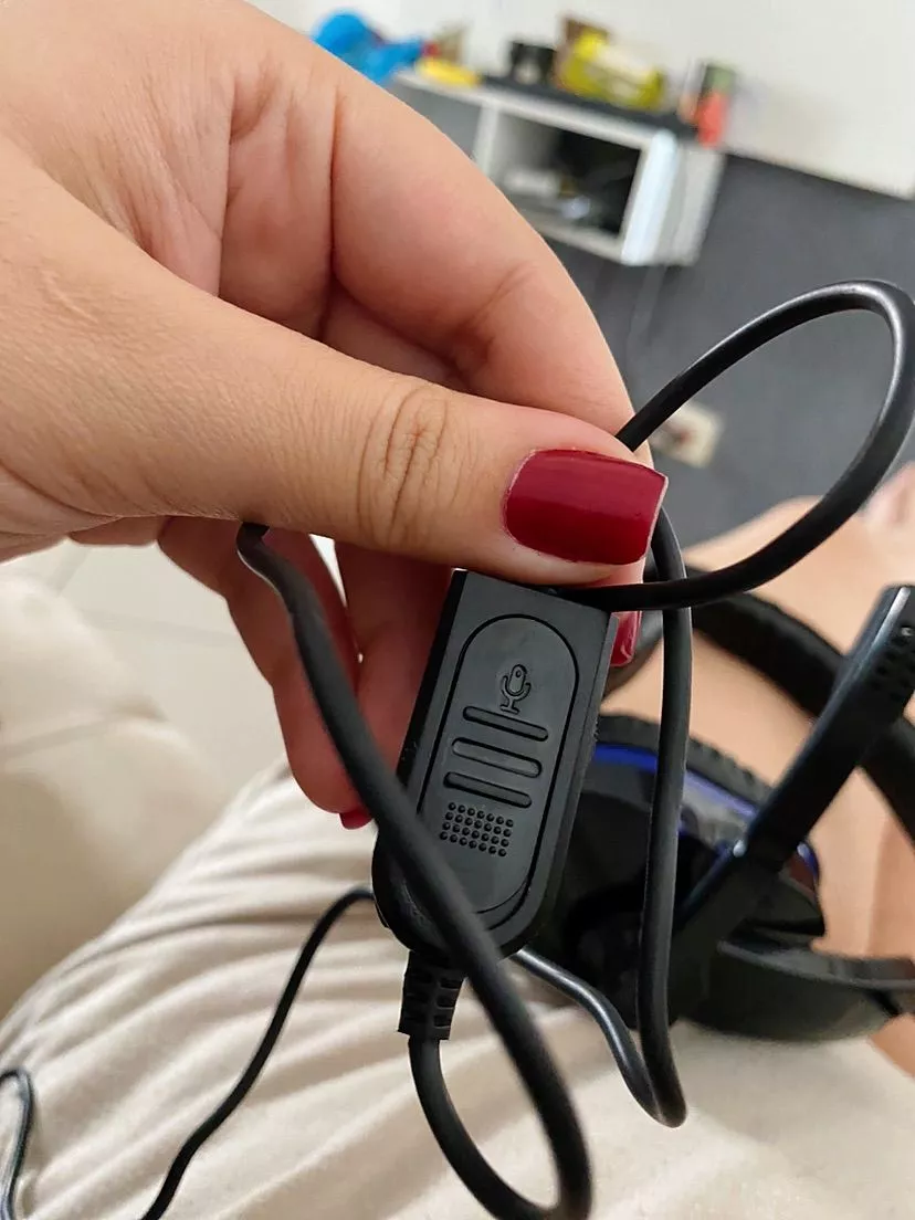 Headset Gamer com Microfone LB-FN606, Som Imersivo, P2 3.5mm, Compatível PC PS4, IZESOUND PRO photo review