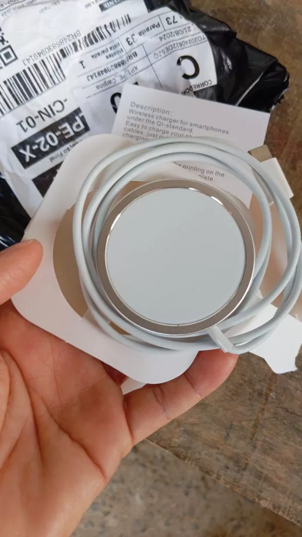Carregador Sem Fio Magnético MagSafe 15W Compatível iPhone e AirPods IZEFAST CHARGE photo review