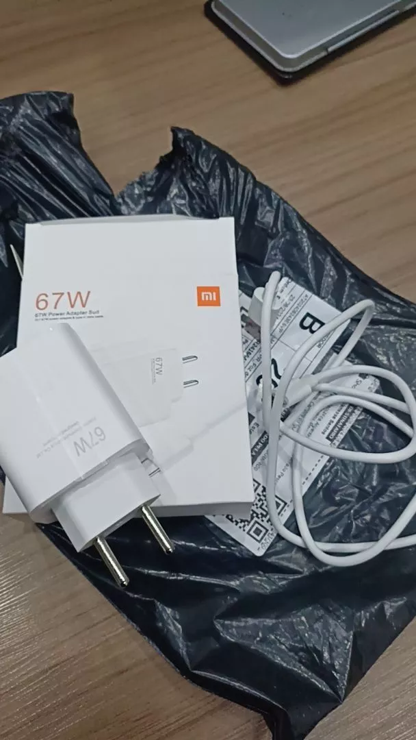 Carregador Turbo 67W Para Xiaomi USB-C Compatível Vários Modelos Proteção Avançada IZEFLASH CHARGE photo review