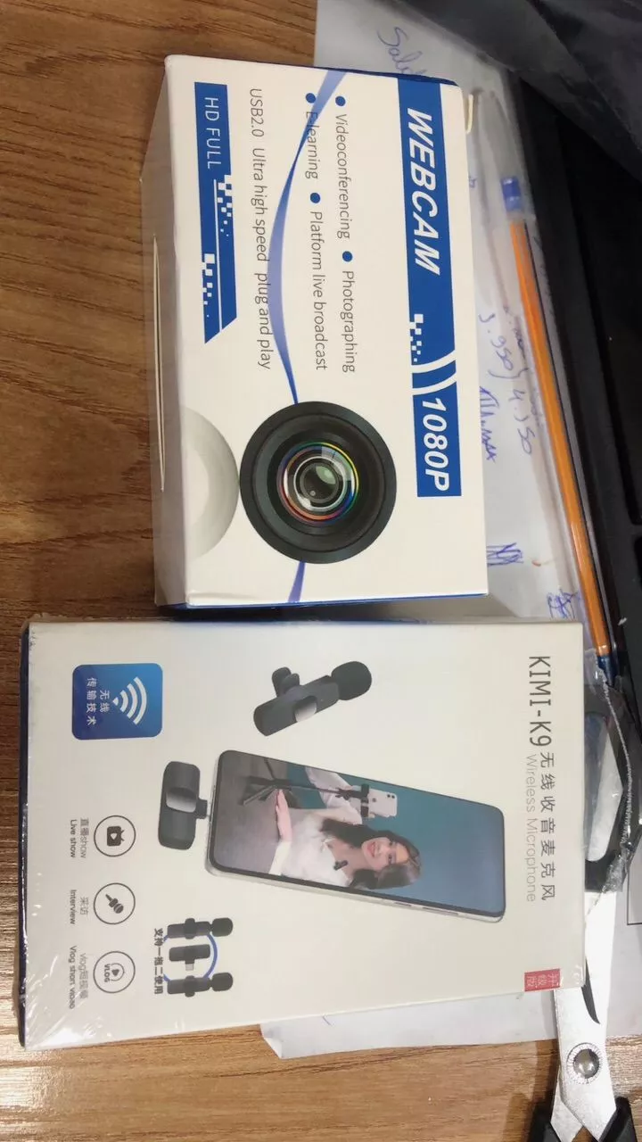 Microfone de Lapela Sem Fio Compatível iPhone e Android, Áudio Profissional, Longo Alcance IZEVOX PRO photo review