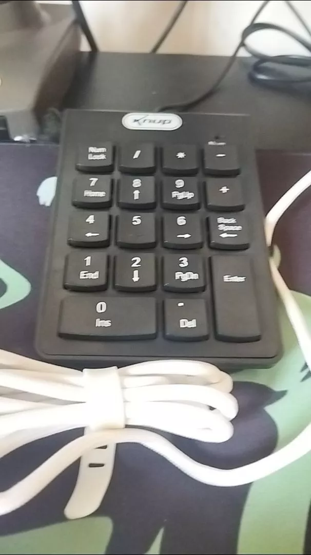 Teclado Numérico USB 18 Teclas Design Fino Compatível IZEFAST PRO photo review