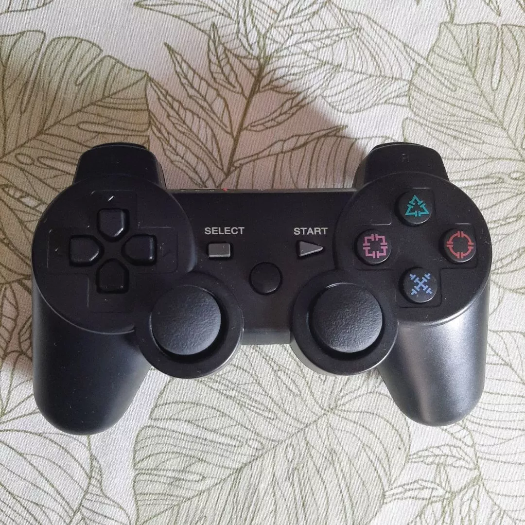 Controle Joystick Dual Shock Sem Fio Bluetooth Compatível PS3 IZEPLAY PRO photo review