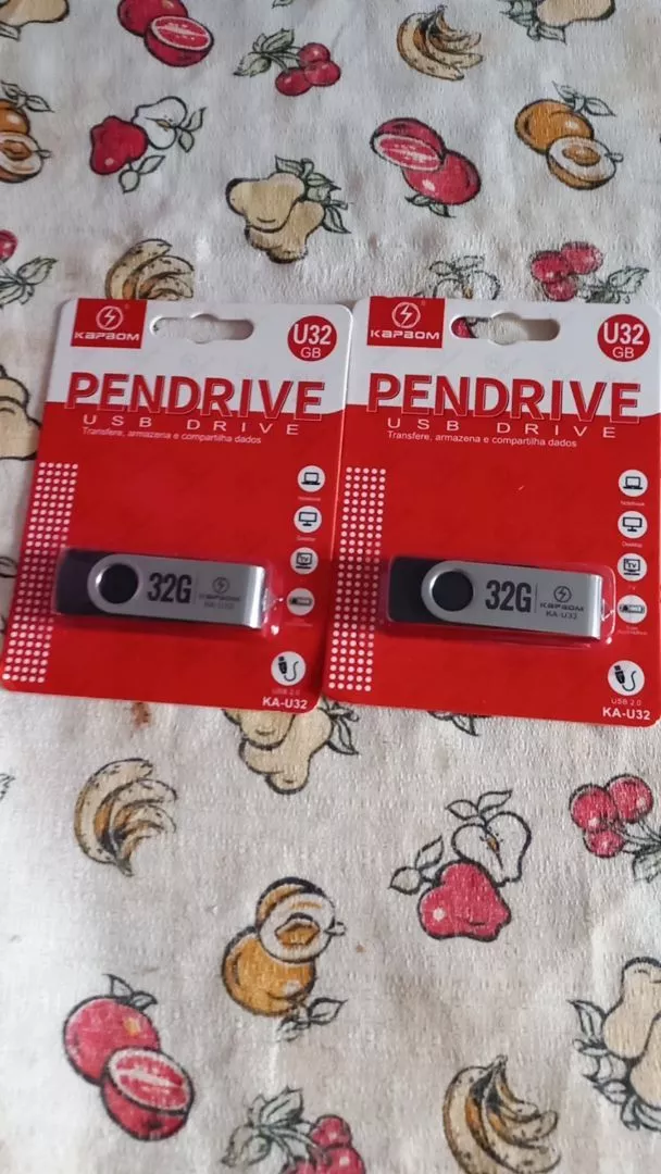Pendrive USB 2.0 Portátil 8GB 16GB 32GB Transferência Rápida IZEFLASH LINK photo review