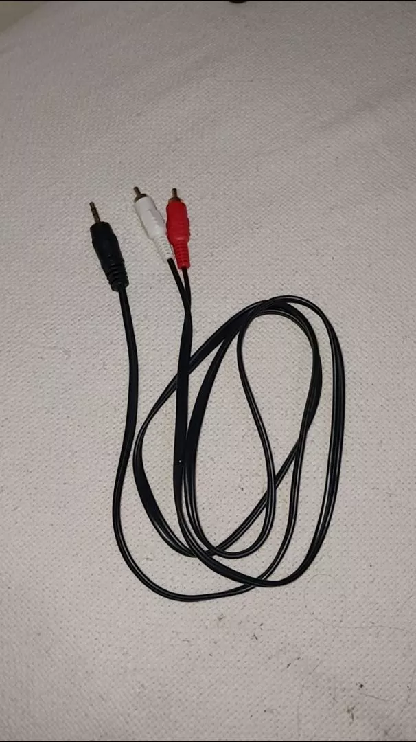 Cabo Auxiliar P2 para RCA Estéreo 1,5m Áudio Emborrachado IZEAMP PRO photo review