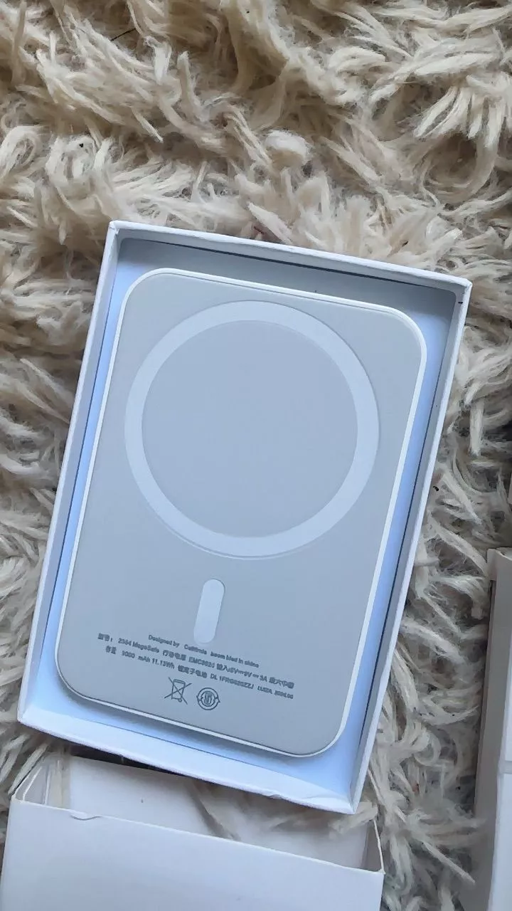 Carregador Sem Fio Magnético MagSafe 15W Compatível iPhone e AirPods IZEFAST CHARGE photo review