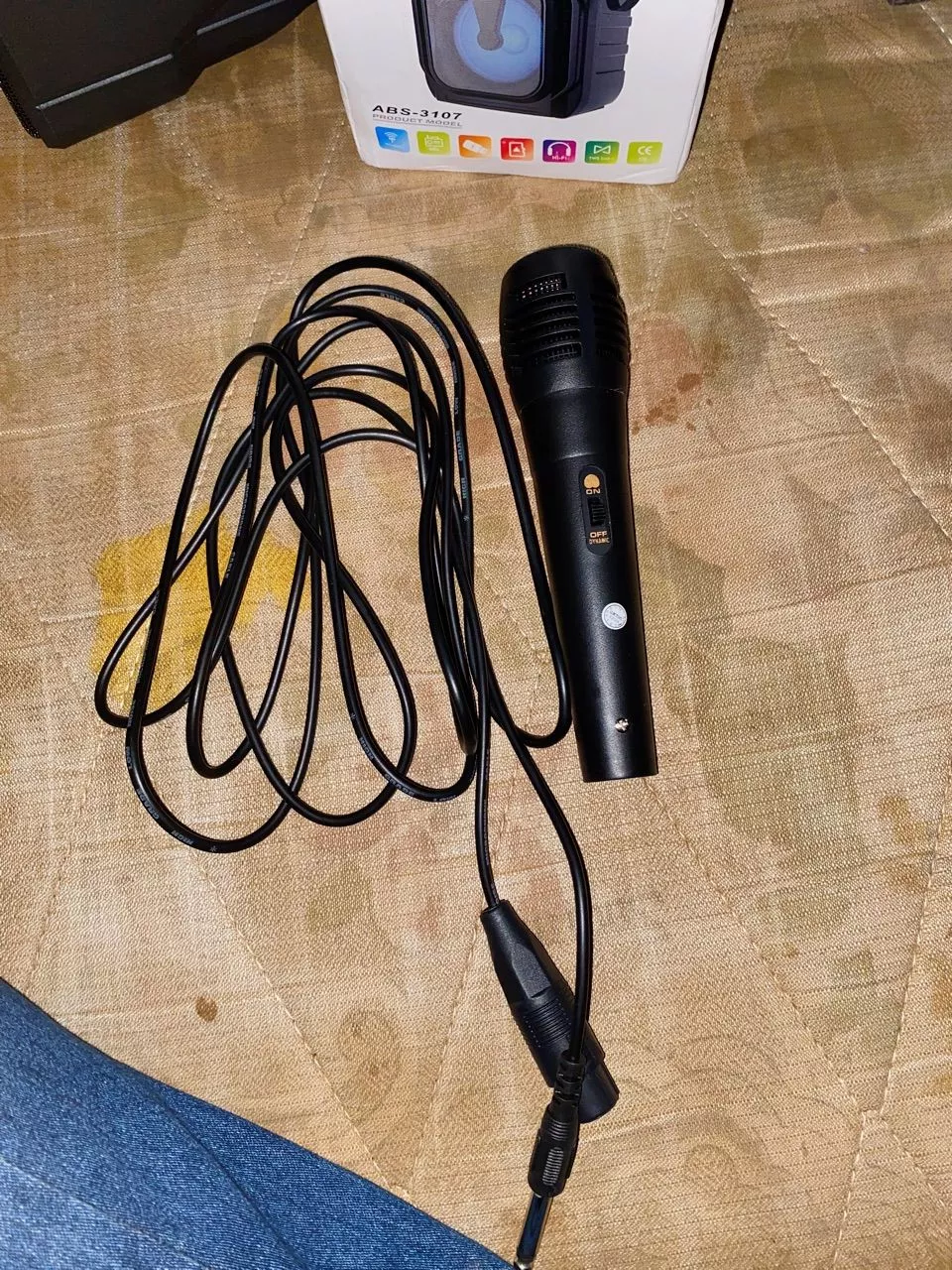 Microfone Dinâmico Profissional com Fio 3m Unidirecional IZEVOICE PRO photo review