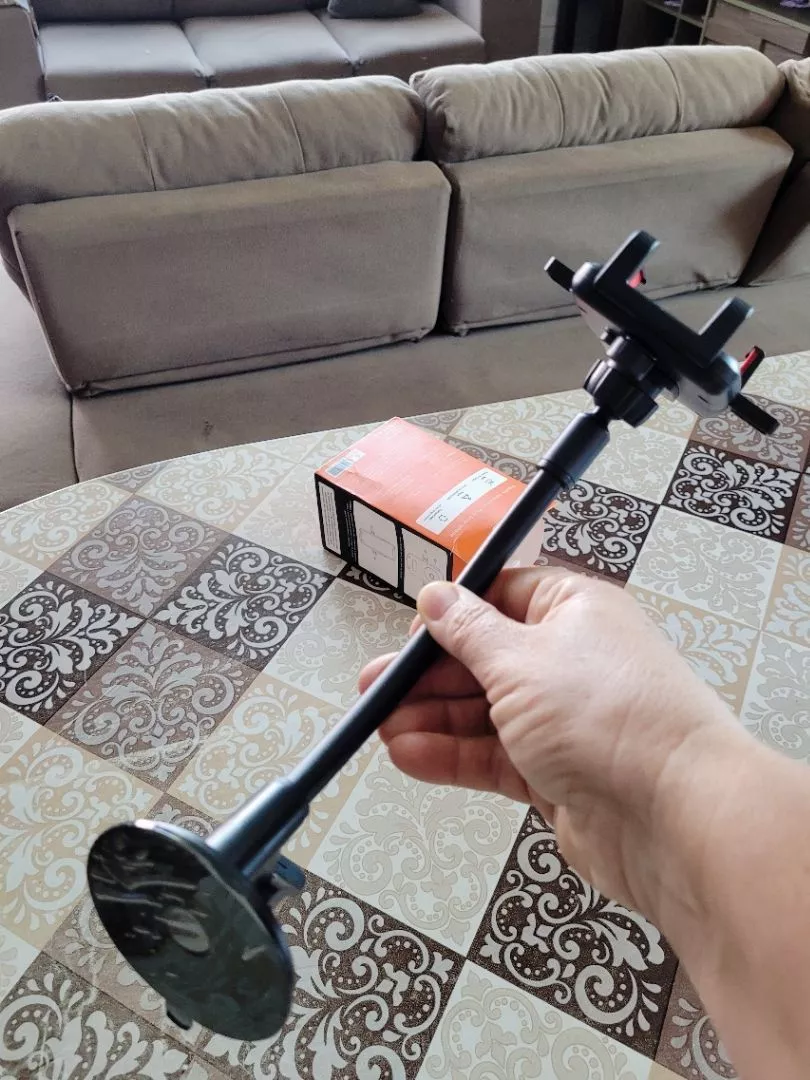 Suporte Veicular para Celular 360º Rotação Ventosa Ajustável IZEHOLD PRO photo review