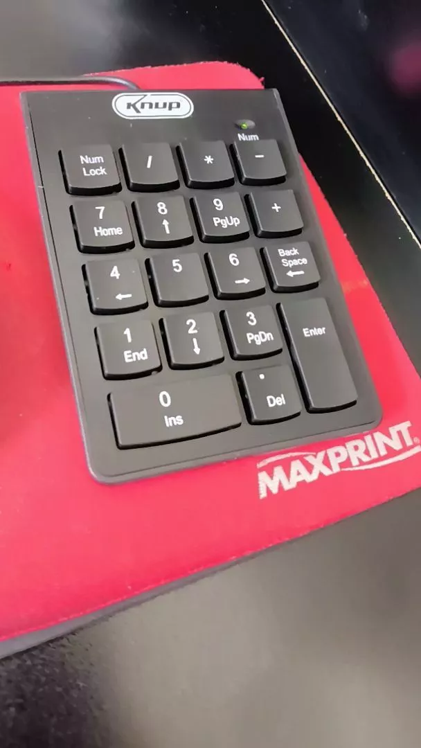 Teclado Numérico USB 18 Teclas Design Fino Compatível IZEFAST PRO photo review