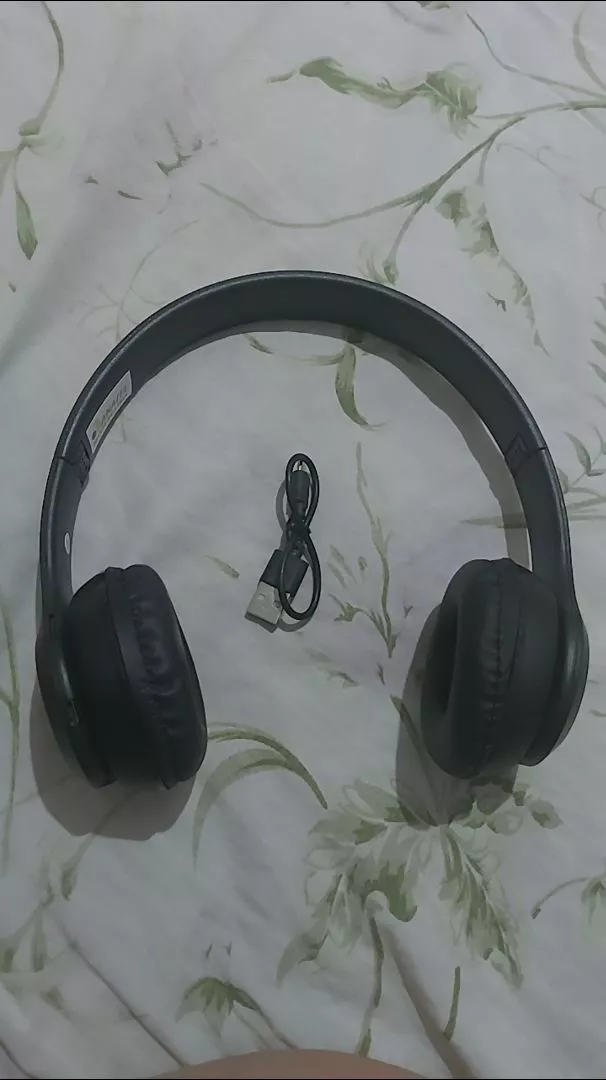 Fone de Ouvido Sem Fio Bluetooth 5.0 Redução de Ruído Comfort IZEWAVE PRO photo review