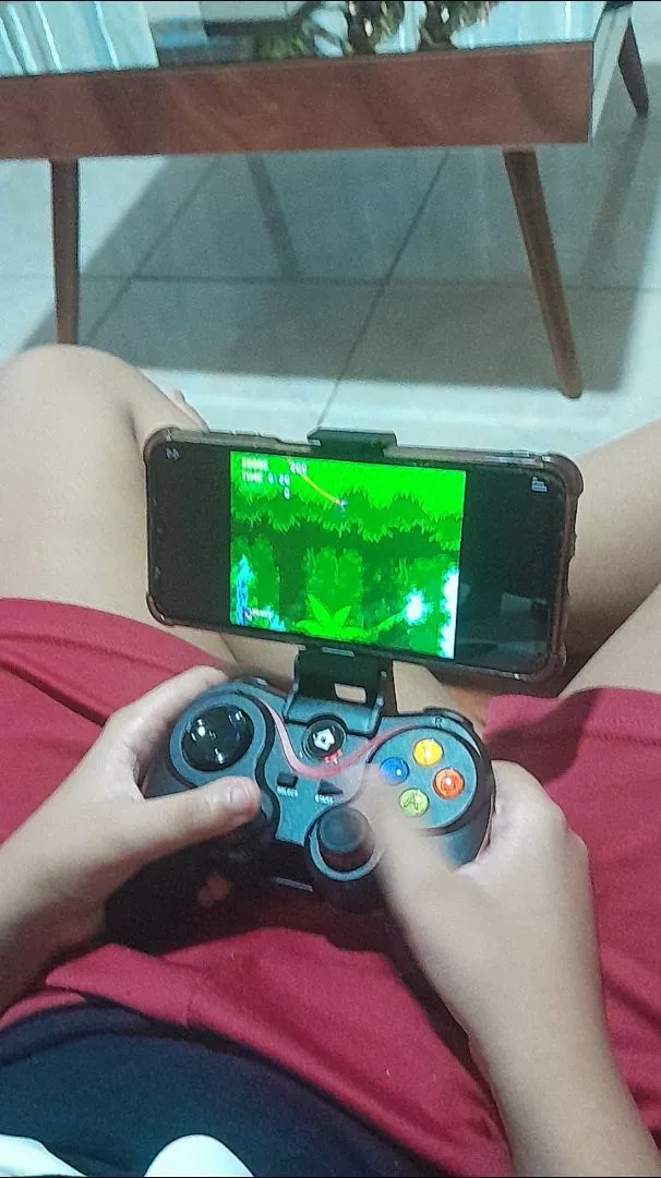 Controle Joystick Bluetooth Universal Android 2.4G Recarga Rápida IZEPLAY PRO photo review