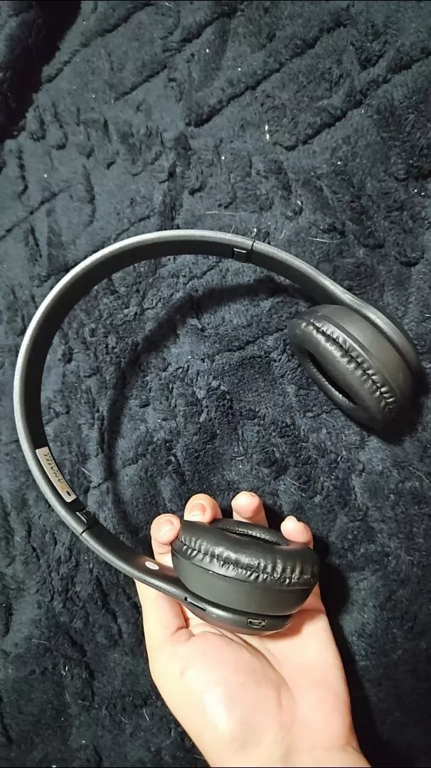 Fone de Ouvido Sem Fio Bluetooth 5.0 Redução de Ruído Comfort IZEWAVE PRO photo review