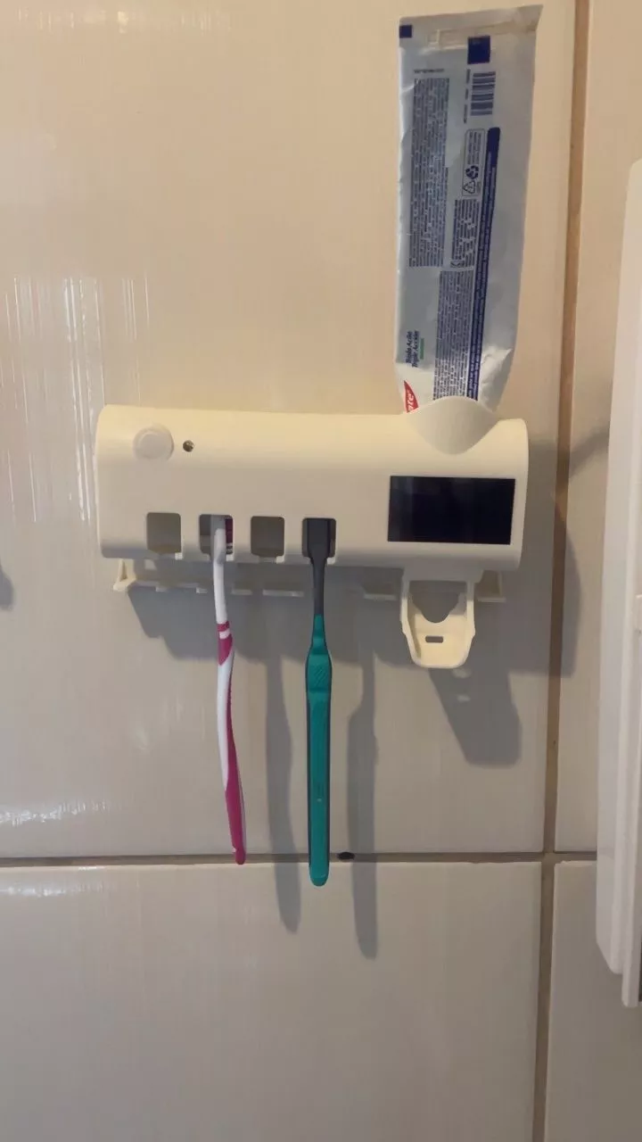 Aplicador de Pasta de Dente Automático UV, Esterilizador, Dispenser Sem Fio IZECARE BRIGHT photo review