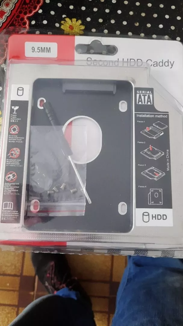 Adaptador Caddy Universal 2.5 HD SSD Sata para Notebook 9.5mm 12.7mm IZEBOOST STORAGE photo review