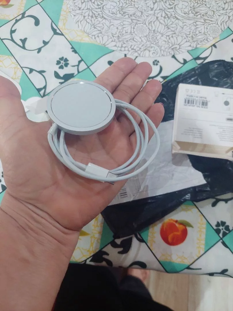 Carregador Sem Fio Magnético MagSafe 15W Compatível iPhone e AirPods IZEFAST CHARGE photo review