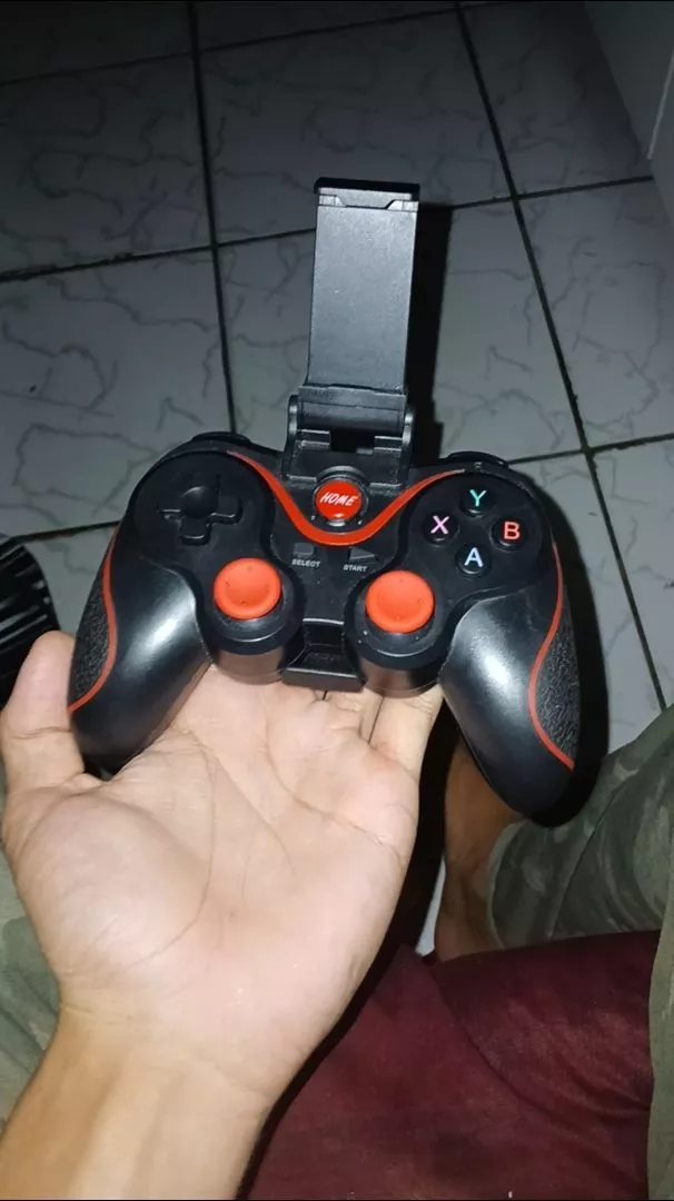 Controle Joystick Bluetooth Universal Android 2.4G Recarga Rápida IZEPLAY PRO photo review