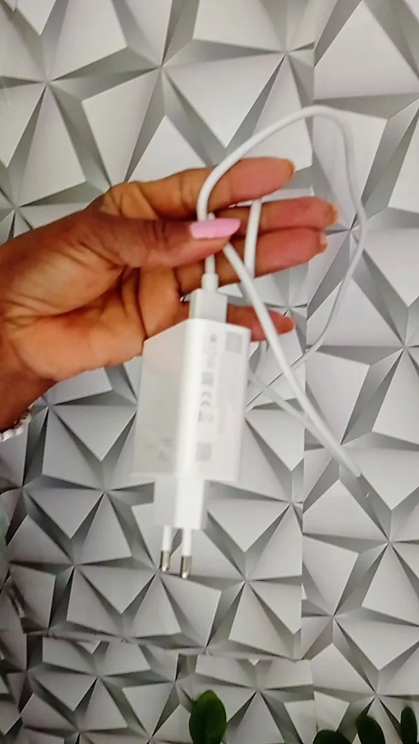 Carregador Turbo 67W Para Xiaomi USB-C Compatível Vários Modelos Proteção Avançada IZEFLASH CHARGE photo review