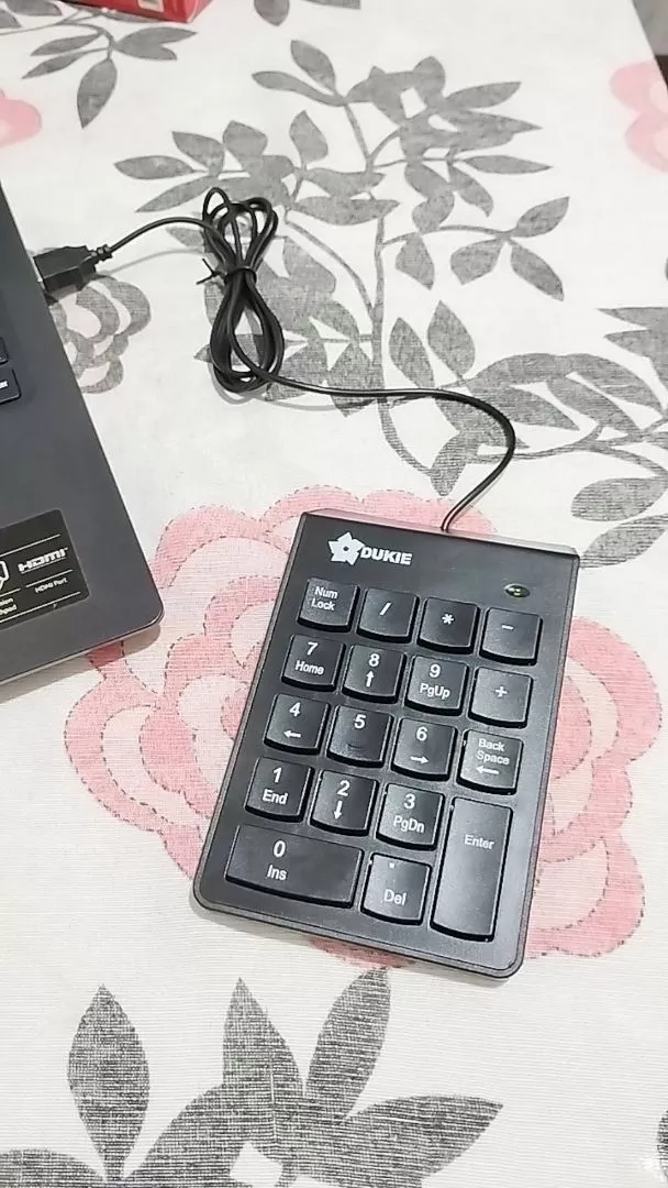 Teclado Numérico USB 18 Teclas Design Fino Compatível IZEFAST PRO photo review