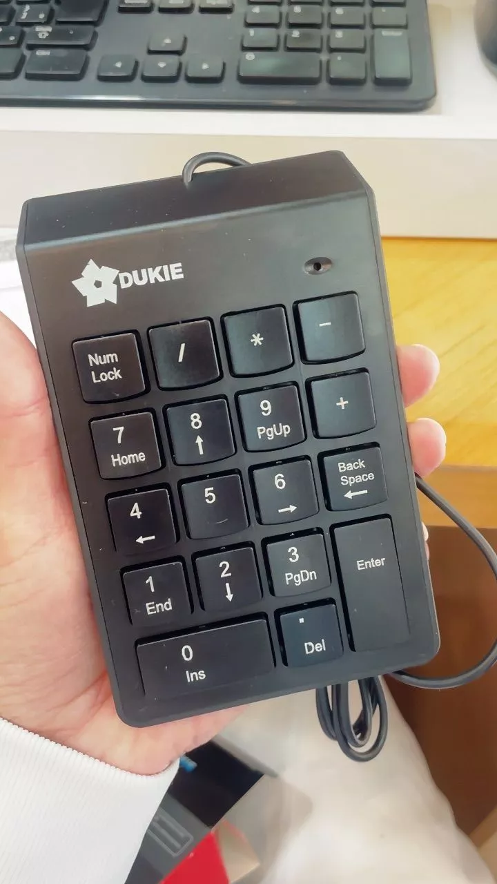 Teclado Numérico USB 18 Teclas Design Fino Compatível IZEFAST PRO photo review