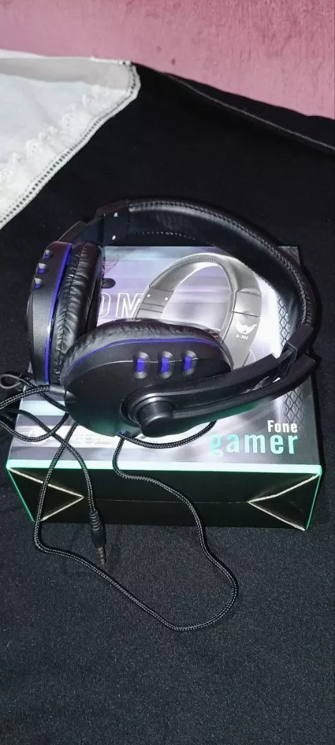 Headset Gamer com Microfone LB-FN606, Som Imersivo, P2 3.5mm, Compatível PC PS4, IZESOUND PRO photo review