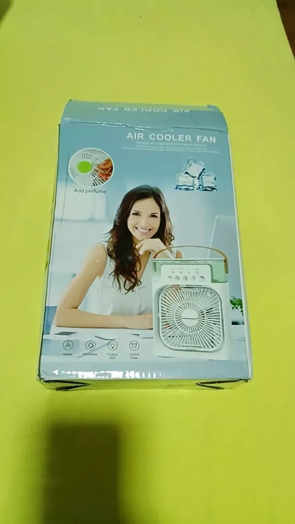 Climatizador Mini Ar Condicionado Portátil 3 Velocidades USB Reservatório 600ml IZECOOL FRESH photo review
