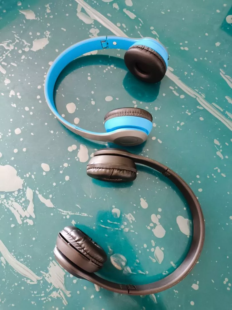 Fone de Ouvido Sem Fio Bluetooth 5.0 Redução de Ruído Comfort IZEWAVE PRO photo review