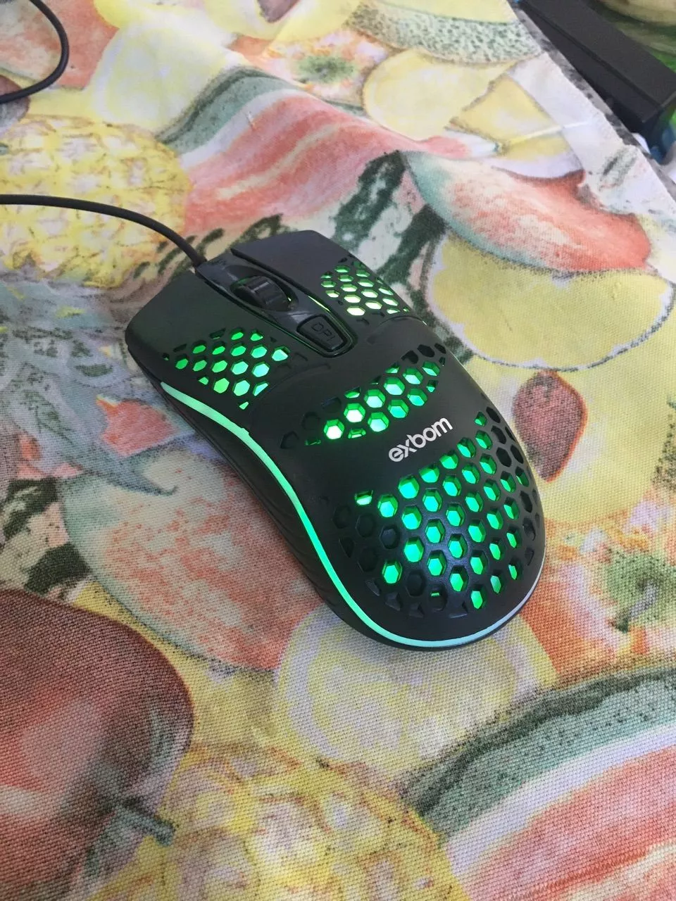 Mouse Gamer Óptico com Fio RGB 1000 DPI Ambidestro IZEBOOST PRO photo review