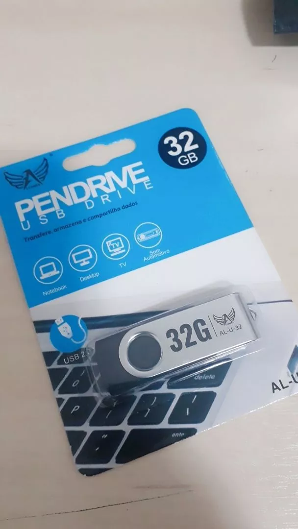 Pendrive USB 2.0 Portátil 8GB 16GB 32GB Transferência Rápida IZEFLASH LINK photo review