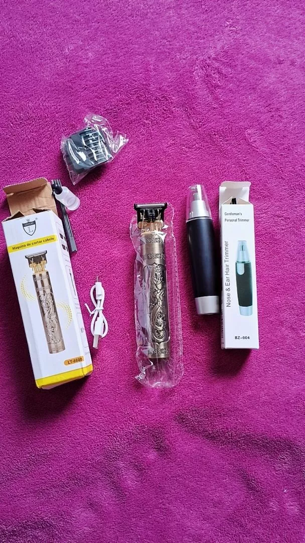 Kit Barbeador e Aparador Masculino Profissional Metal Bateria 1200mAh IZEEDGE PRO photo review
