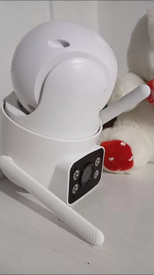 Câmera Dome IP Wireless PTZ Dupla Lente Detecção Humana IA Visão Noturna IZESECURE GUARD photo review