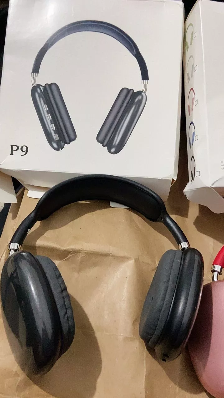 Fone de Ouvido Bluetooth Over Ear à Prova D'Água com Microfone IZEPLAY PRO photo review