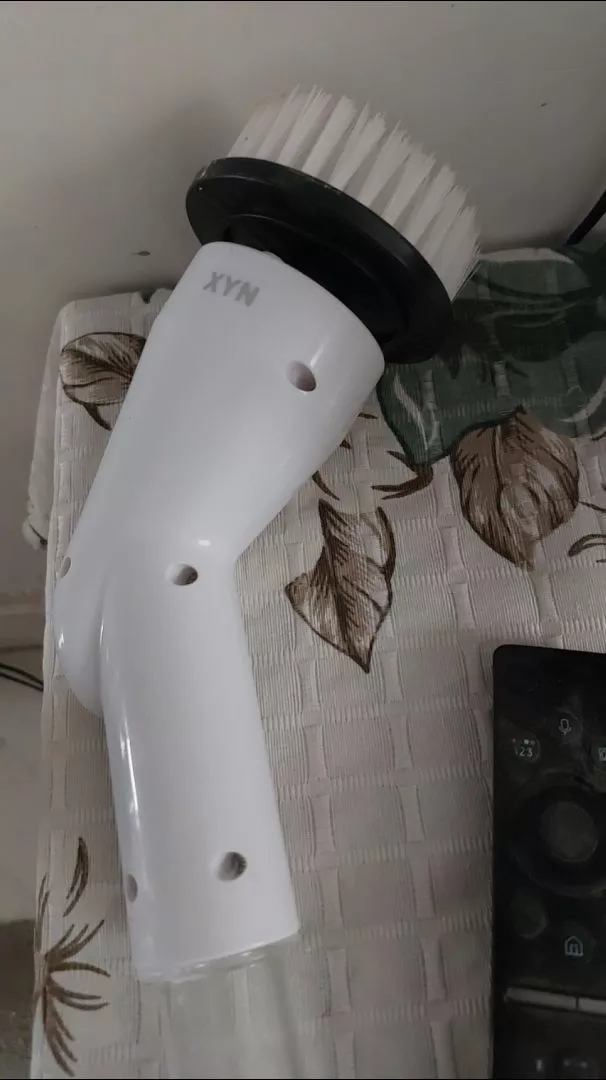 Escova de Limpeza Elétrica Rotativa 9 em 1 com Dispenser de Sabão, Sem Fio, Recarregável, Multiuso IZEPOWER CLEAN photo review