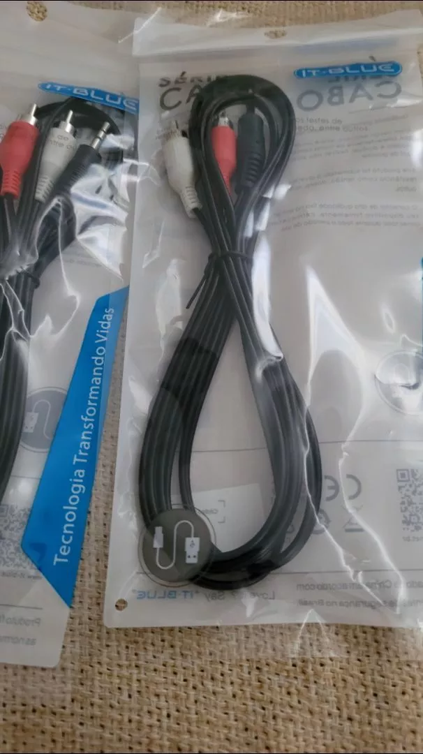 Cabo Auxiliar P2 para RCA Estéreo 1,5m Áudio Emborrachado IZEAMP PRO photo review