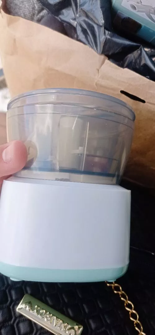 Mini Processador de Alimentos Elétrico Sem Fio 350ml Lâmina Inox USB Portátil IZEFAST CUT photo review