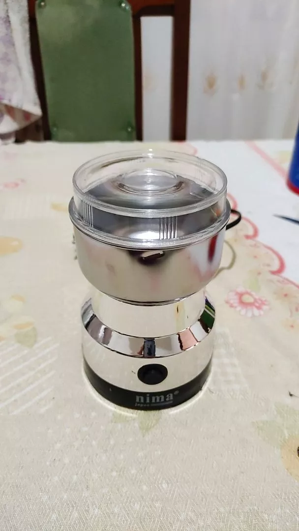 Moedor de Grãos e Café Elétrico 4 Lâminas Inox 300ml Alta Velocidade IZEGRIND PRO photo review