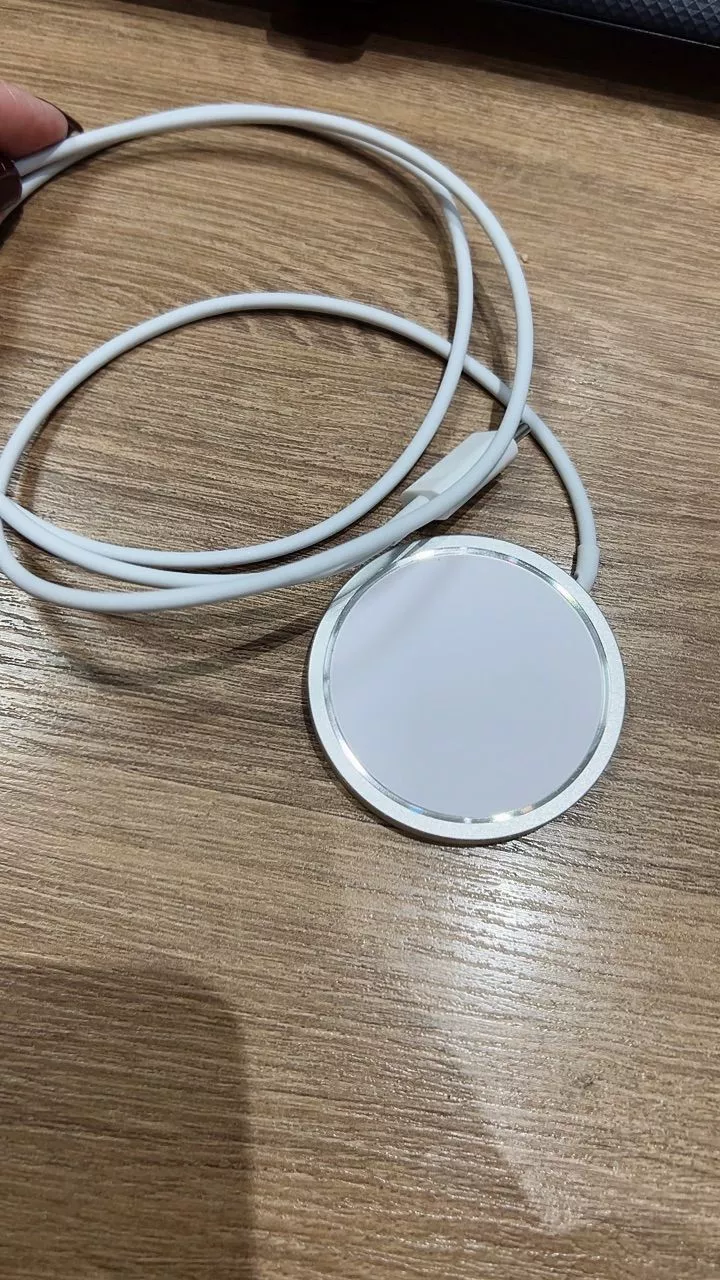 Carregador Sem Fio Magnético MagSafe 15W Compatível iPhone e AirPods IZEFAST CHARGE photo review