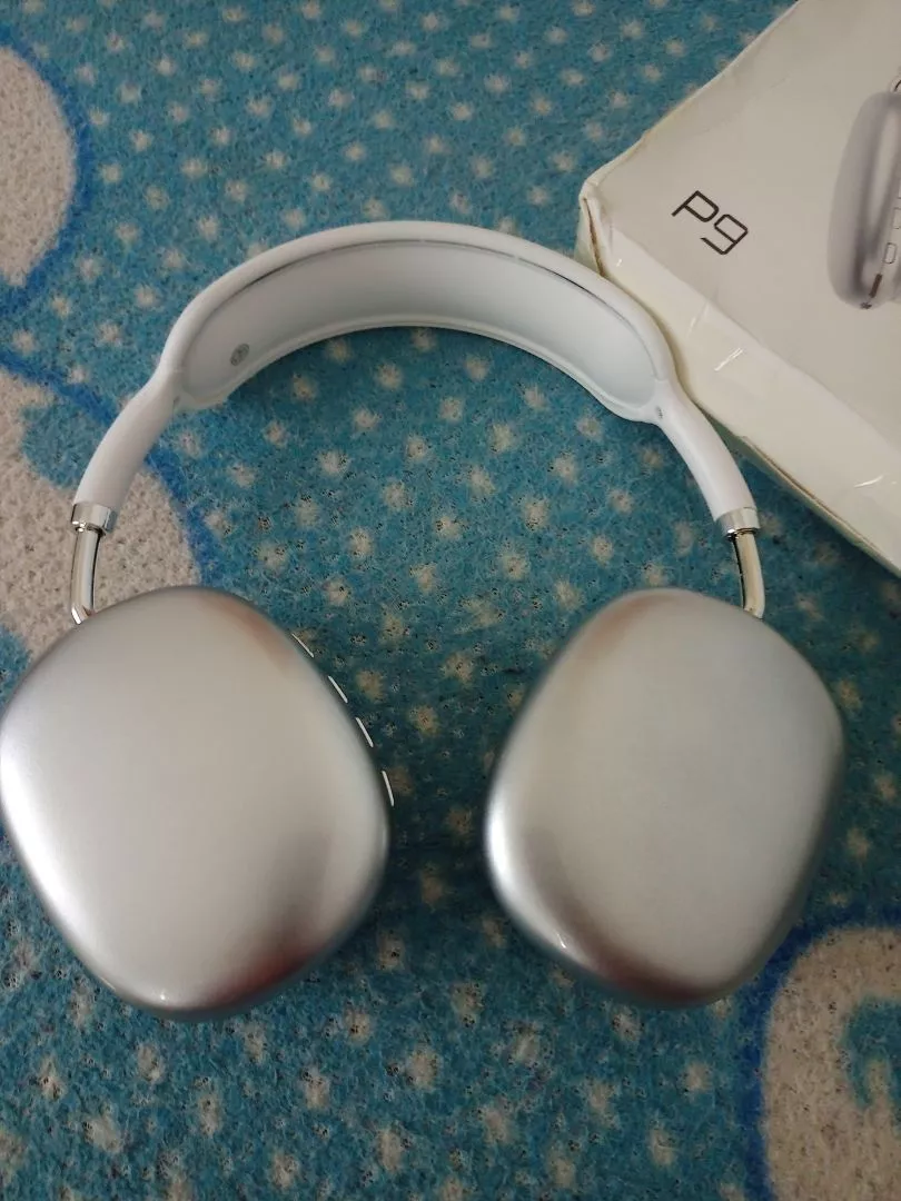 Fone de Ouvido Bluetooth Over Ear à Prova D'Água com Microfone IZEPLAY PRO photo review