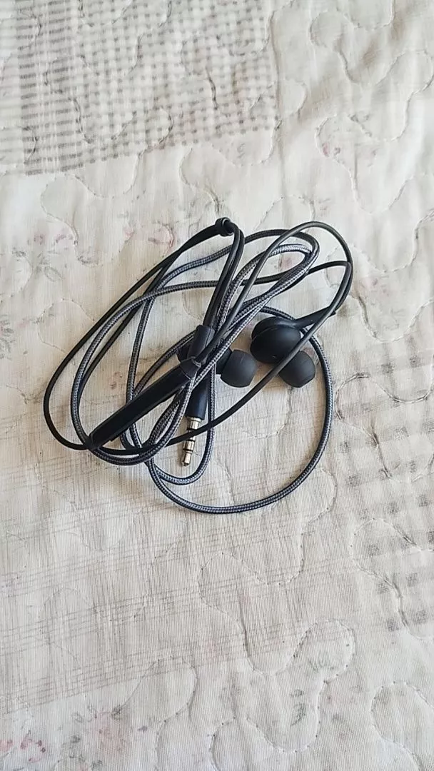 Fone de Ouvido Intra Auricular P2 com Microfone, Compatível Android, Som Limpo IZECLARITY FIT photo review