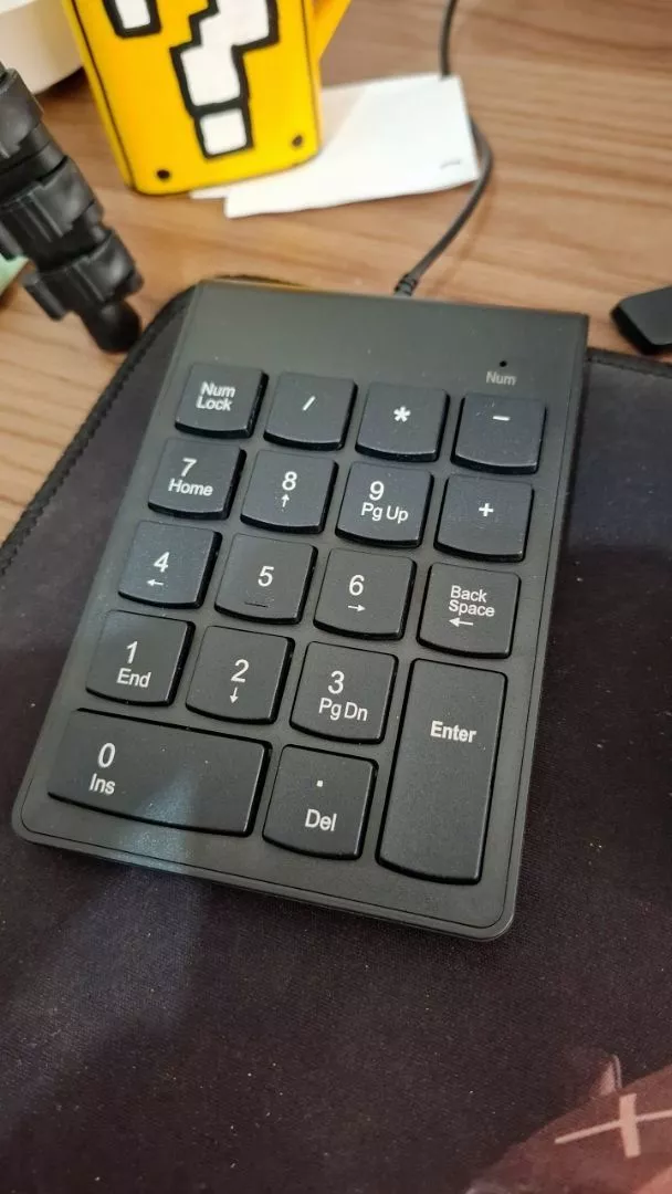 Teclado Numérico USB 18 Teclas Design Fino Compatível IZEFAST PRO photo review