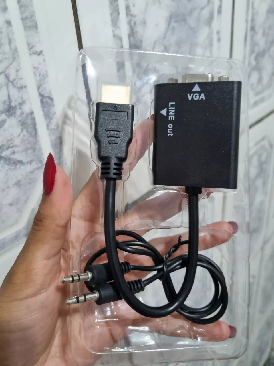 Cabo Adaptador HDMI para VGA Áudio P2 Resolução Full HD Plug&Play IZECONNECT FLEX photo review