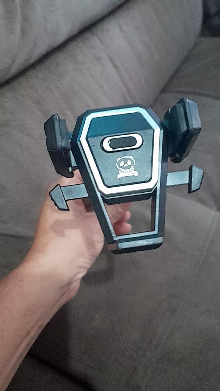Suporte Veicular Universal para Celular e GPS, Trava Automática, Rotação 360°, Base de Silicone Adesiva – IZESHIELD FLEX photo review