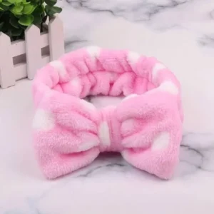 Faixa de Cabelo Pelúcia Laço Bege Antideslizante para Maquiagem e Skincare IZEGLAM TOUCH