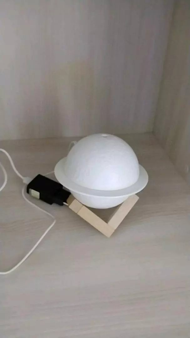 Luminária Umidificador Lua 3D Aromaterapia LED Branco Amarelo IZELOFT AIR photo review