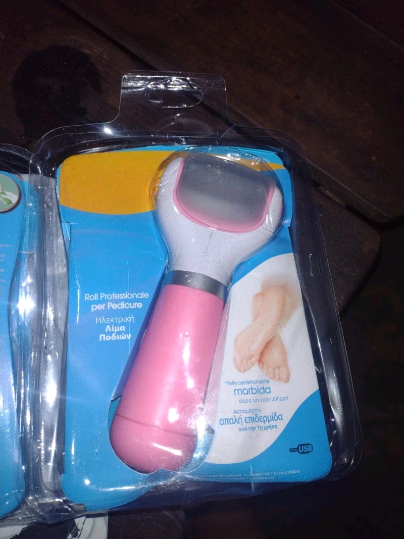 Esfoliador Elétrico de Pés Recarregável USB, Lixa Rotativa, Remoção de Calos com Refil Grátis IZERELAX SOFT photo review