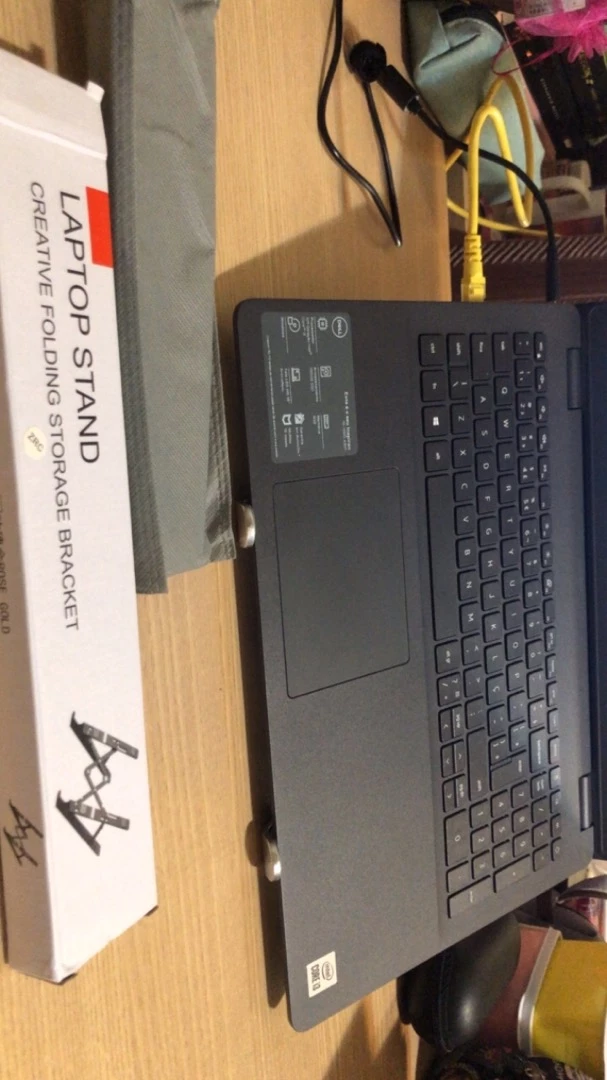 Suporte Dobrável para Laptop e Tablet, Altura Ajustável, Dissipação de Calor IZESTAND PRO photo review