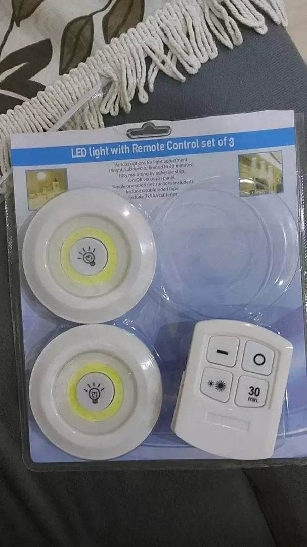 Kit 3 Lâmpadas LED Spot Sem Fio Controle Remoto 150 Lumens Fácil Instalação IZEULTRA LIGHT photo review