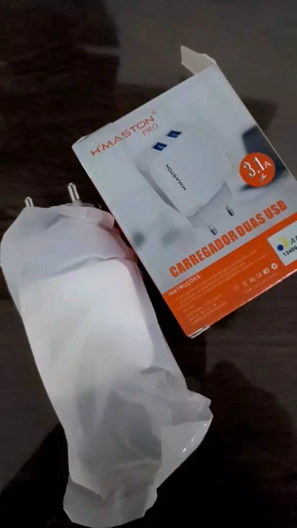 Carregador Turbo Rápido Hmaston 2 USB 3.1A Bivolt IZEFAST PRO photo review
