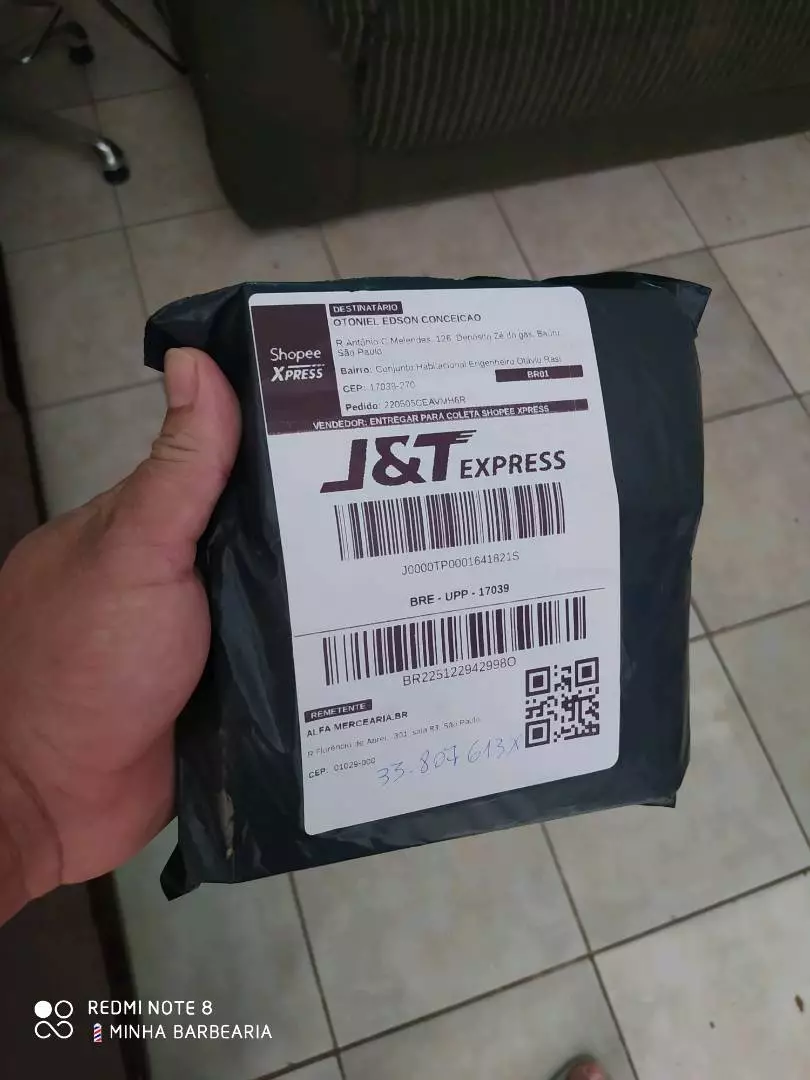 Balança Digital de Bolso Alta Precisão 0,01g a 500g Display Iluminado Portátil IZEWEIGHT PRO photo review