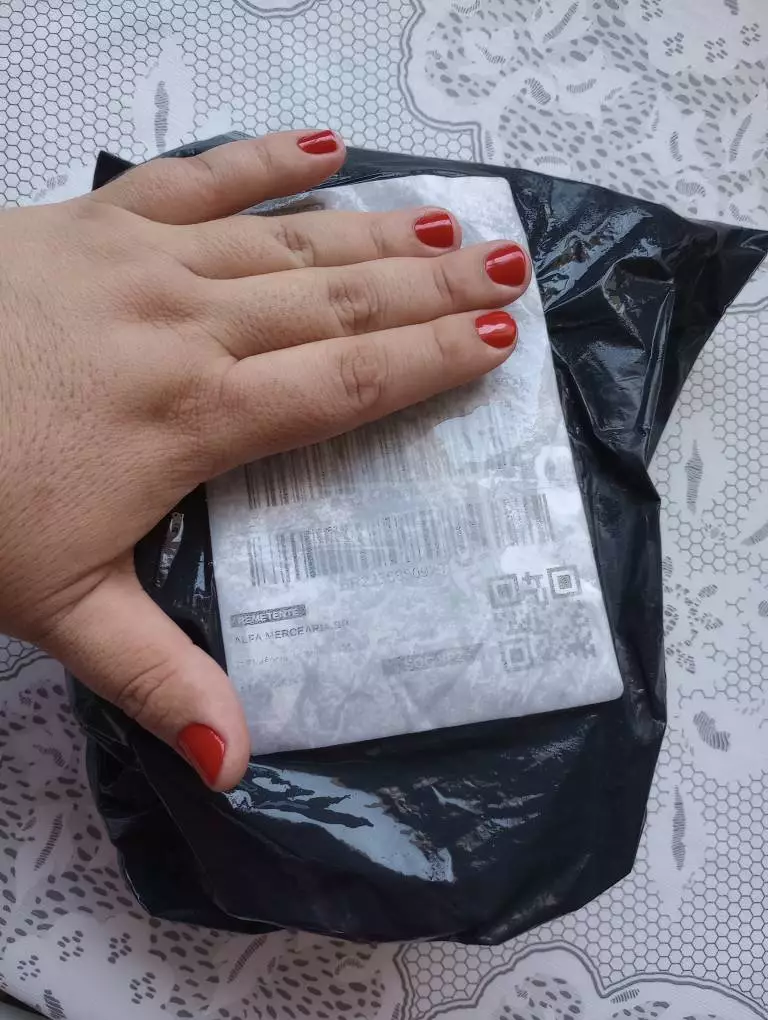 Balança Digital de Bolso Alta Precisão 0,01g a 500g Display Iluminado Portátil IZEWEIGHT PRO photo review